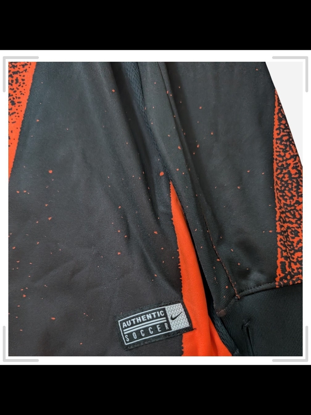 Nike Men’s Long Sleeve Chelsea Football Shirt - Black/Orange - Picture 4 of 6